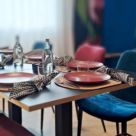 בית הארחה Terrazza 72 אג'רולה